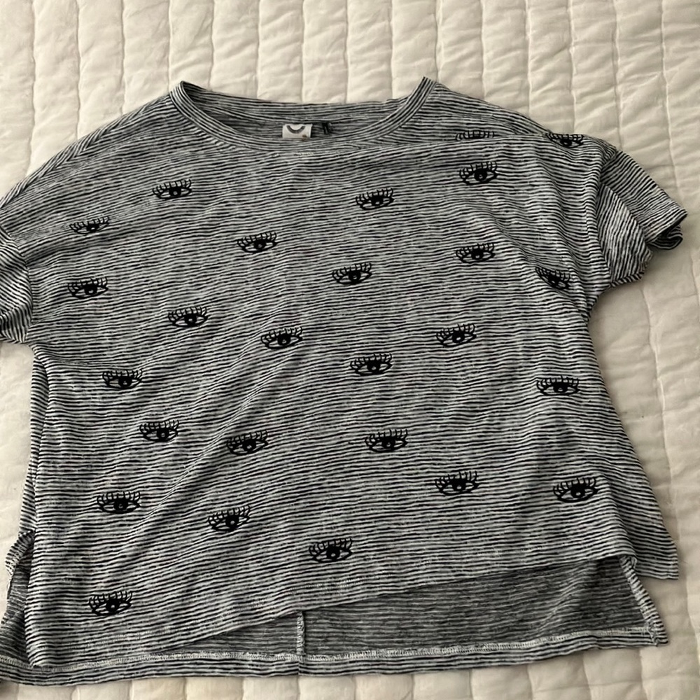 Anthropologie eye tshirt